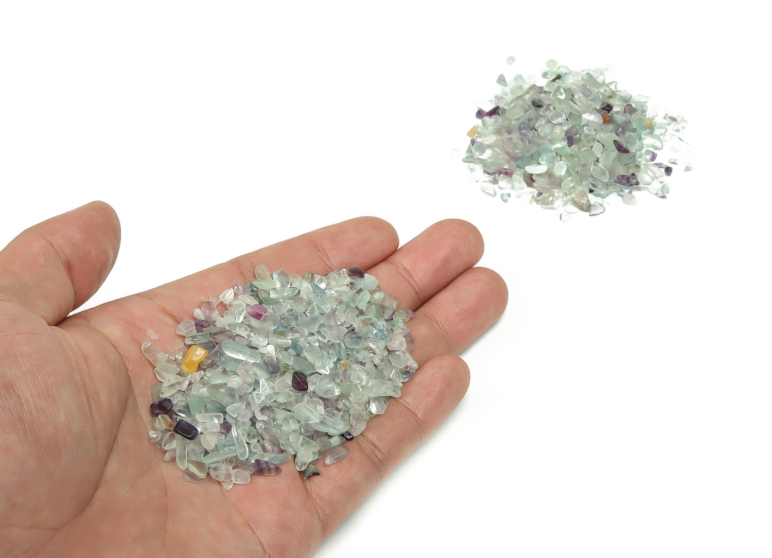 Paillettes de fluorite ?€? Paillettes de cristal de fluorite - Paillettes de fluorite violettes et transparentes - Petites paillettes de fluorite naturelle - 2-6 mm - CP1015