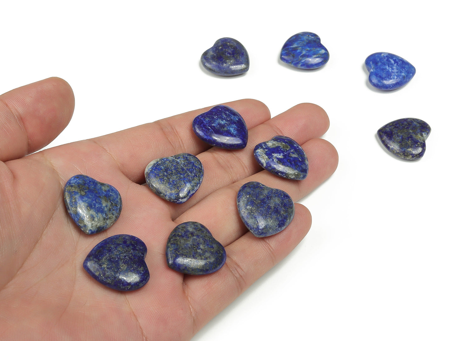 Pierre précieuse plate en lapis-lazuli en forme de cœur - Pierres de guérison - Cœur sculpté - Pierres naturelles - 20 x 20 x 6 cm - HE1062