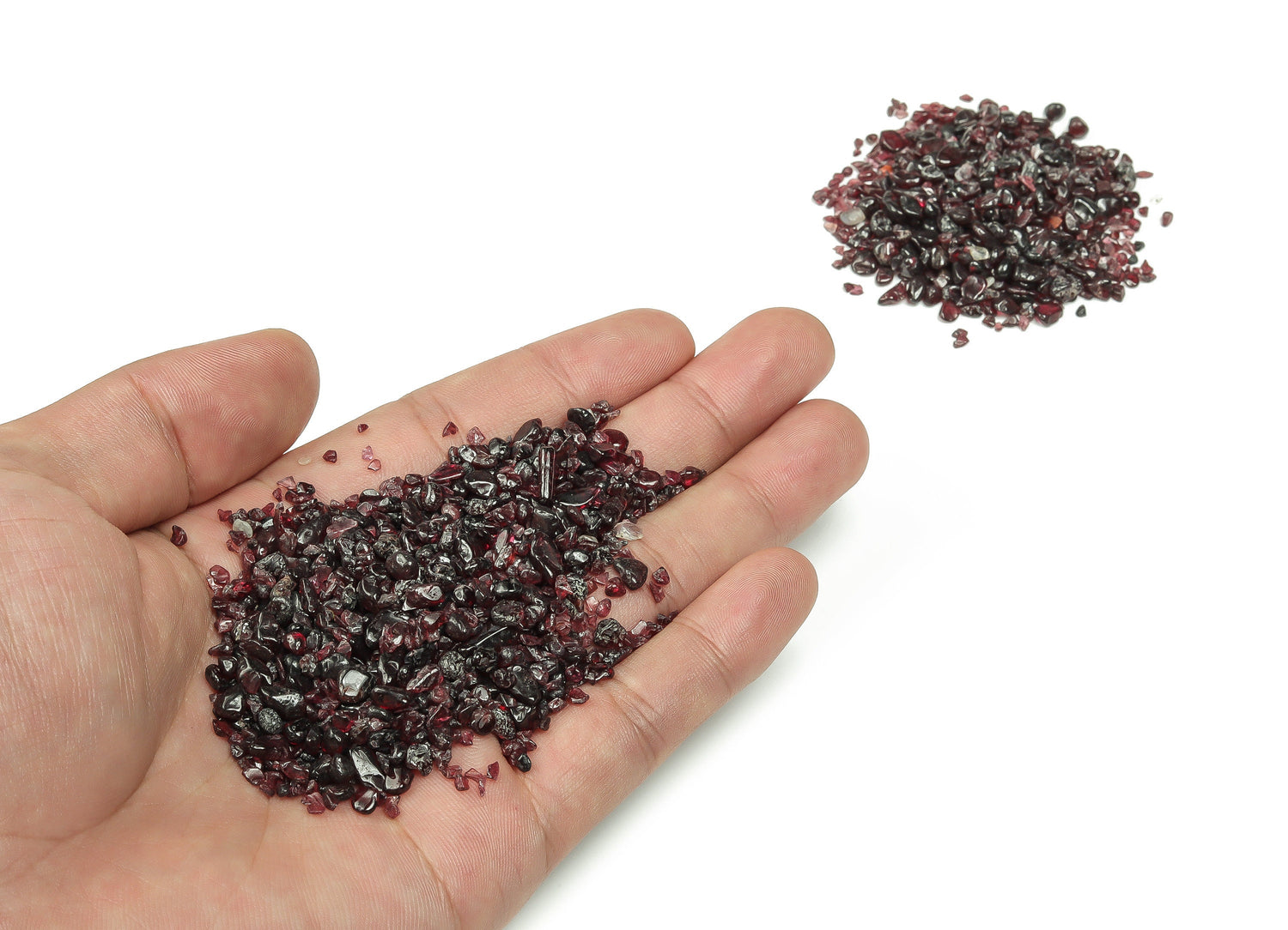 Garnet Crystal Chips - Semi Tumbled Stone - Bulk - 2-6mm - CP1017