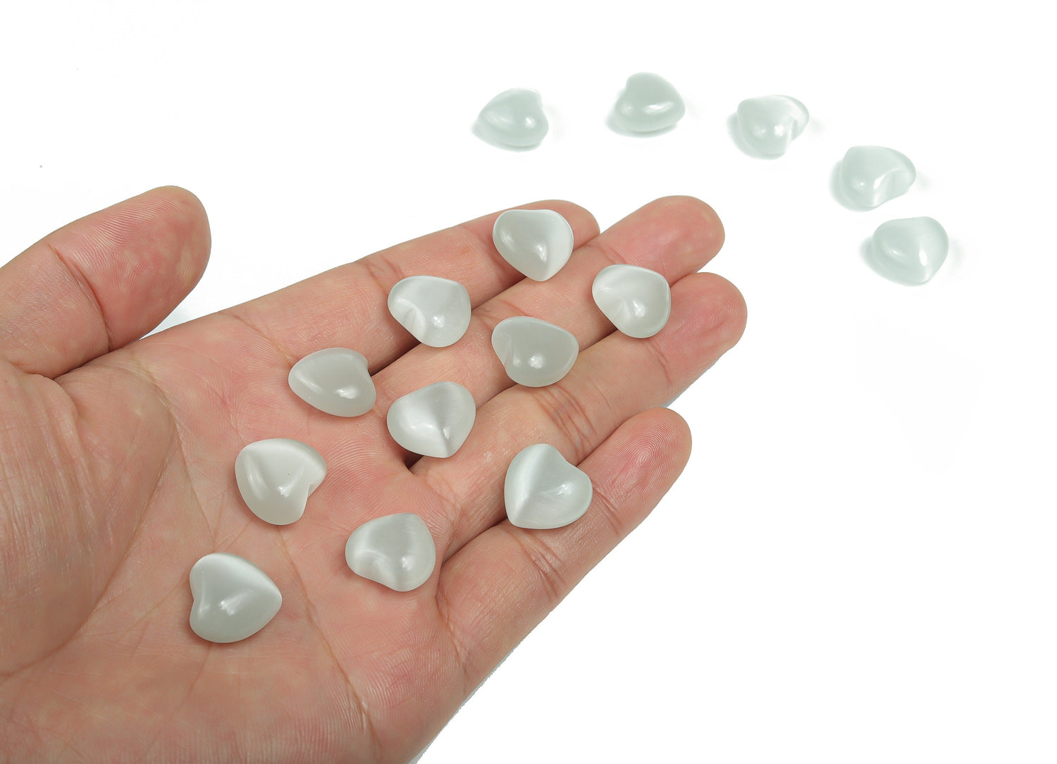 Piedra preciosa Corazón Ojo de Gato Blanco - Con forma de corazón hinchado - 15x15x9mm - HE1026