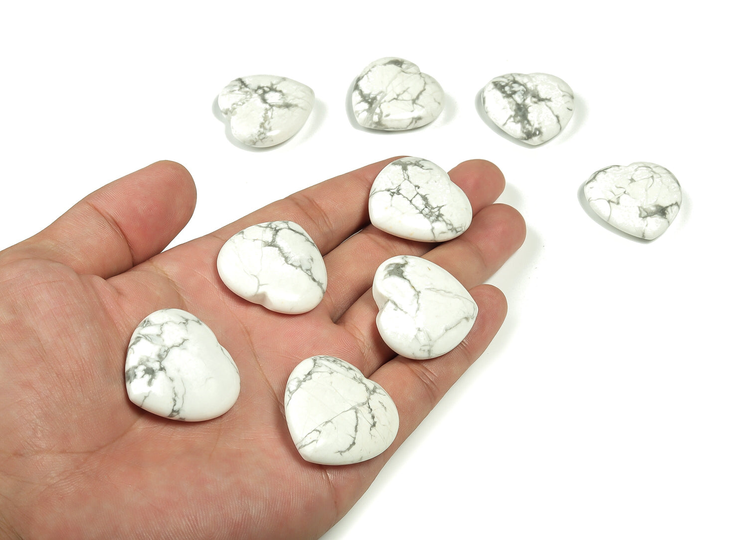 Cœur en howlite ?€? Pierre précieuse en howlite ?€? Cœur en howlite naturelle - Cristaux de guérison - 3 cm - HE1180