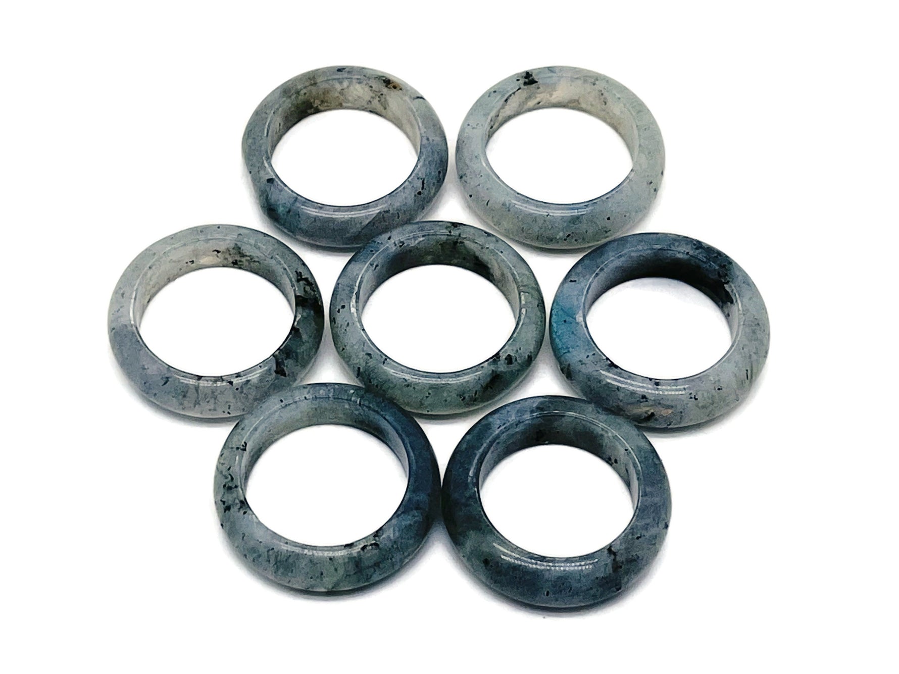 Labradorite crystal ring by GemstoneGO featuring a polished labradorite gemstone set in a silver band.