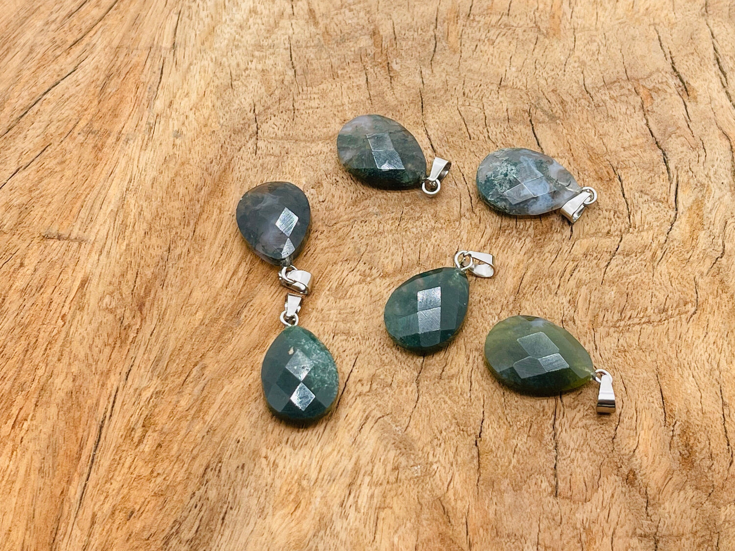 Moss agate crystal pendant, 20mm, gemstone jewelry making supply with natural green and brown patterns, from GemstoneGO.