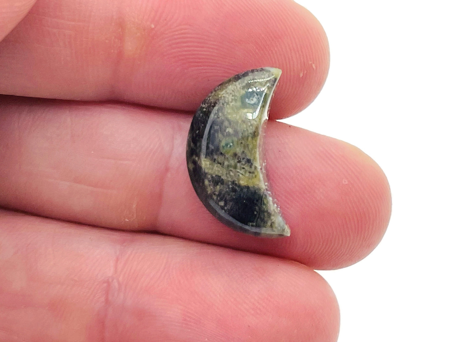 Dragon Blood Jasper Gemstone Moon - 20mm - MO1009