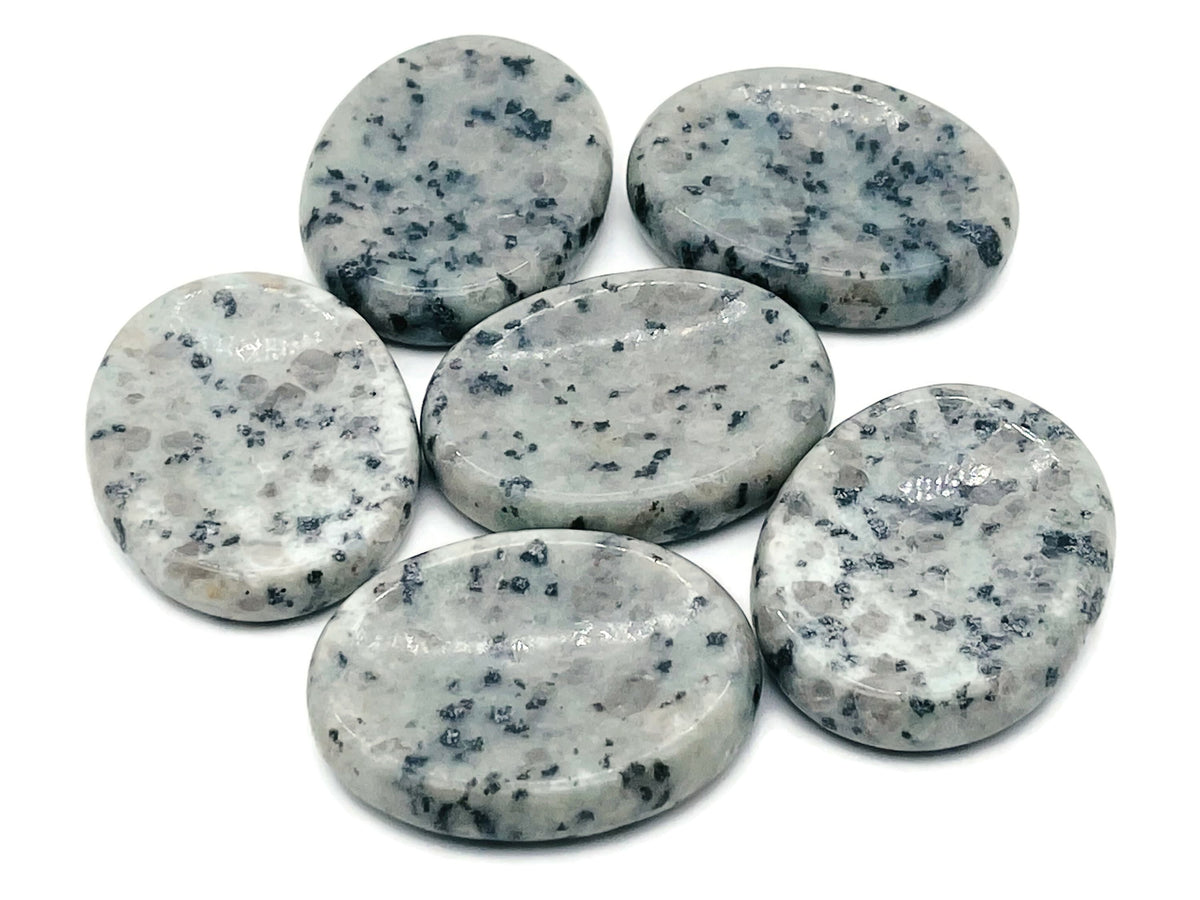 Kiwi Jasper worry stone from GemstoneGO, 4.5x3.5cm, smooth soothing crystal for stress relief and relaxation.