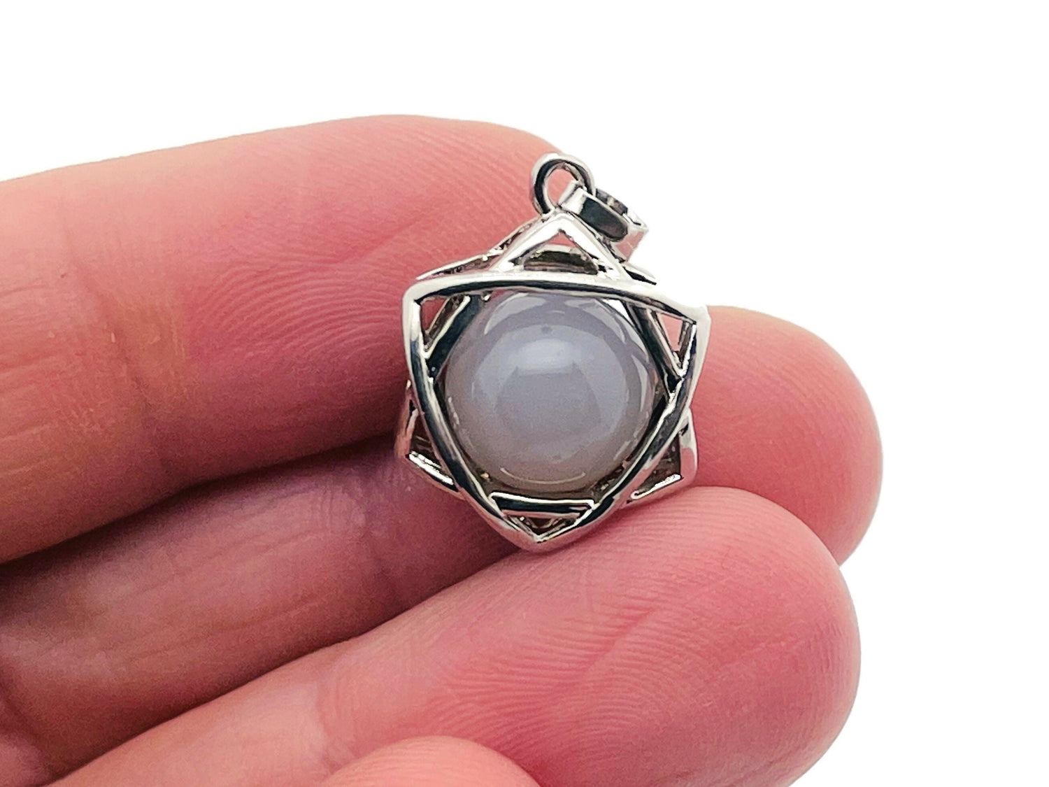 Grey Agate Crystal Pendant - Jewelry - NC1197