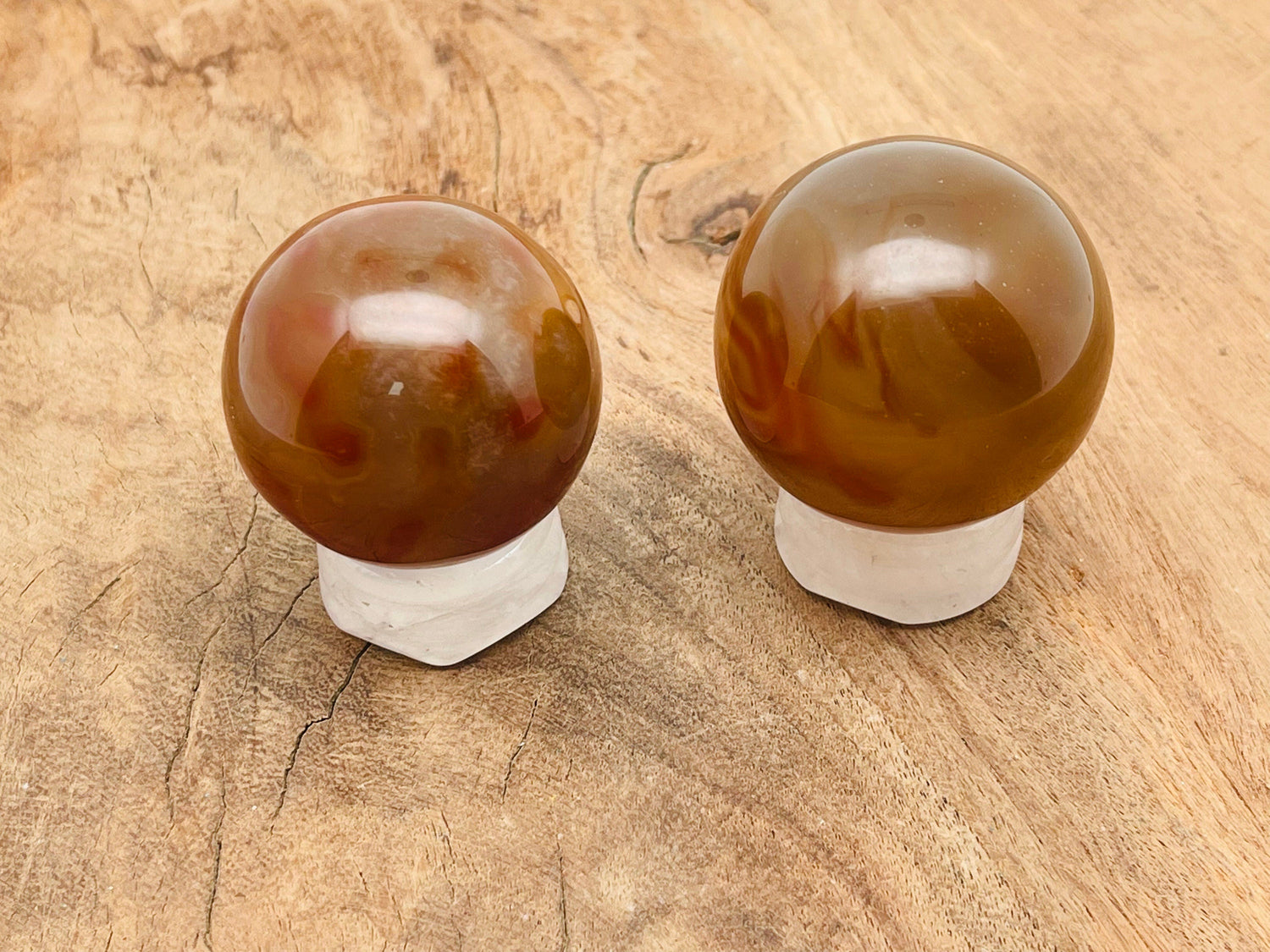 Carnelian Sphere Gemstone - Crystal Ball - 40-50mm - BA1011