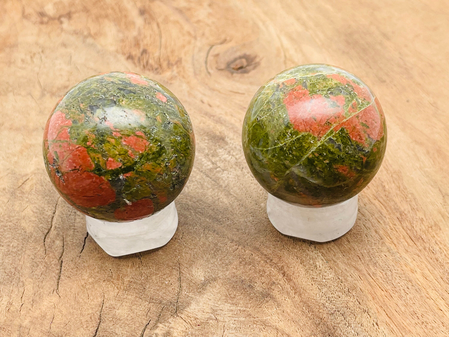 Esfera de unakita - Bola de cristal - 40-50mm - BA1030