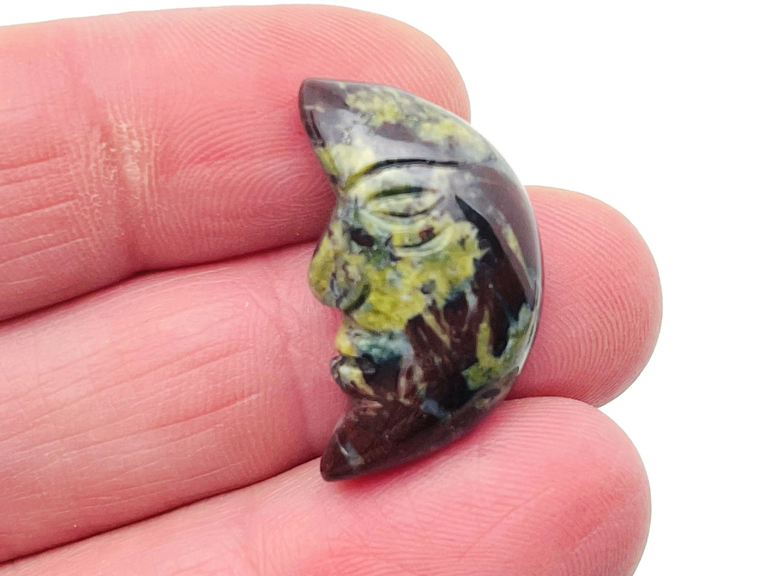 Dragon Blood Jasper Crystal Moon Face - Smile Moon - 25mm - MS1008
