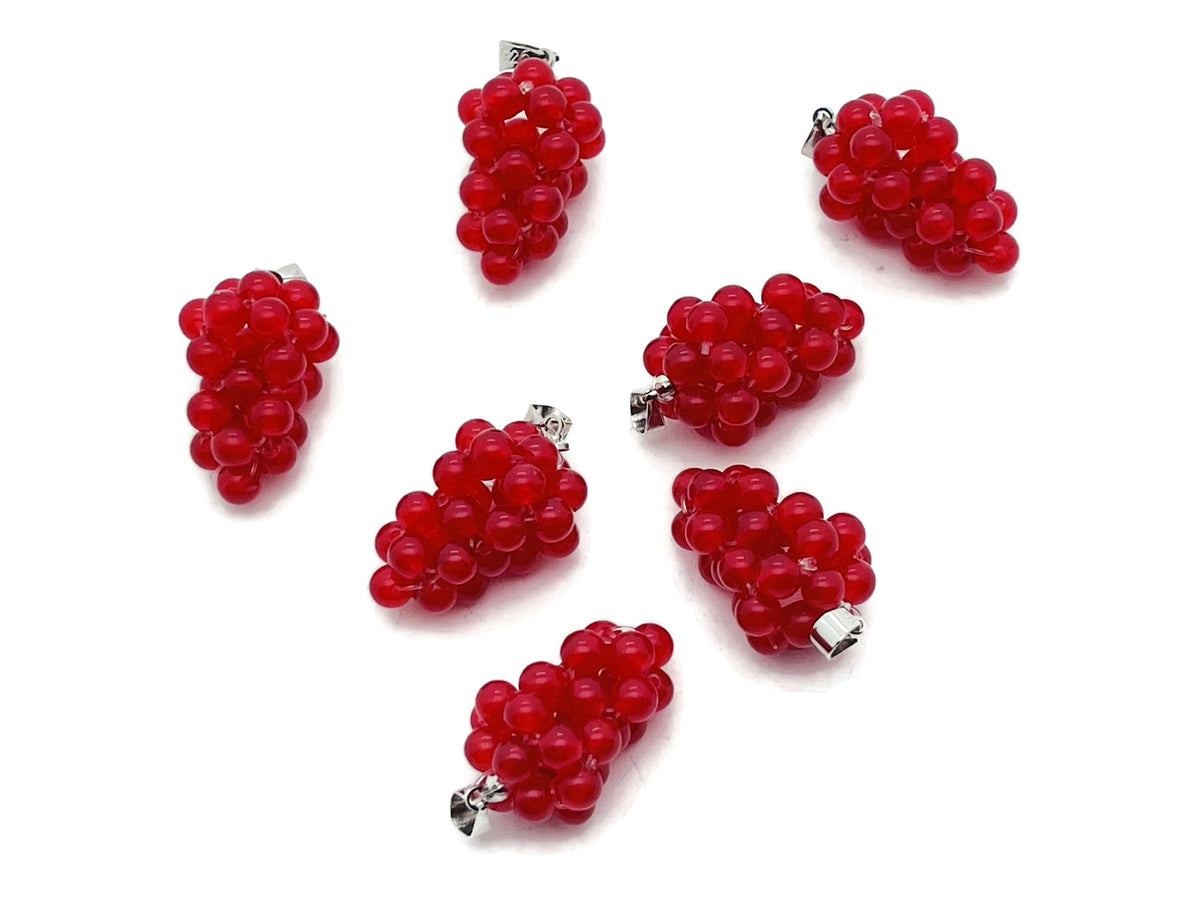 Carnelian grape crystal pendant by GemstoneGO featuring a crystal grape design for jewelry and gift use.