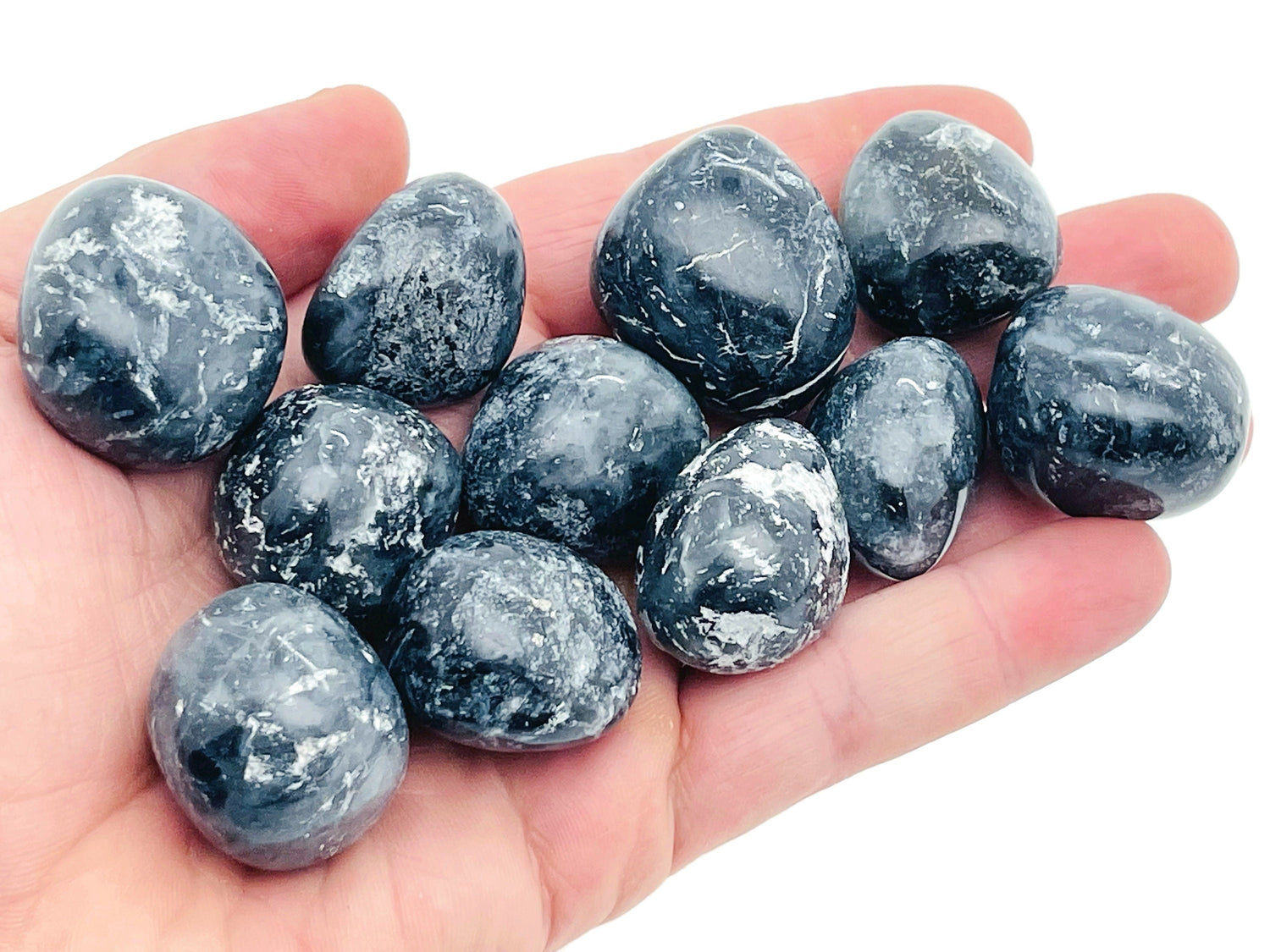 Piedra rodada de gabro índigo - TU1213