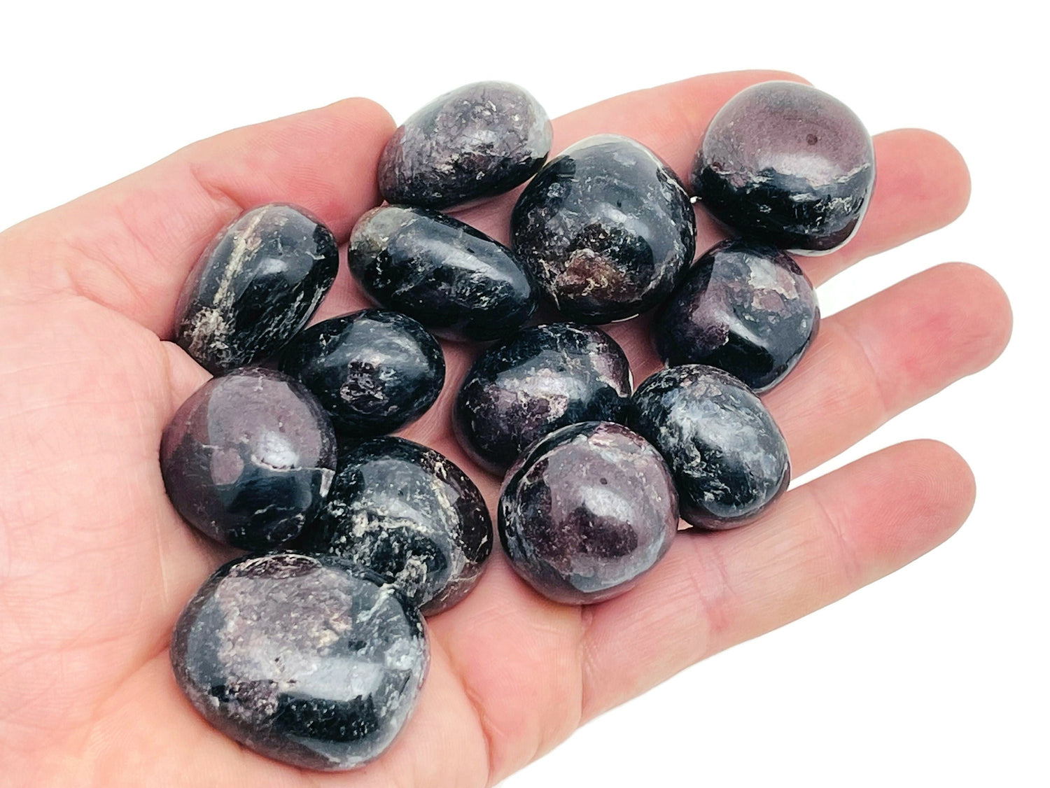 Garnet in Astrophyllite Tumbled Stone - FireWorks Garnet Stone - TU1263