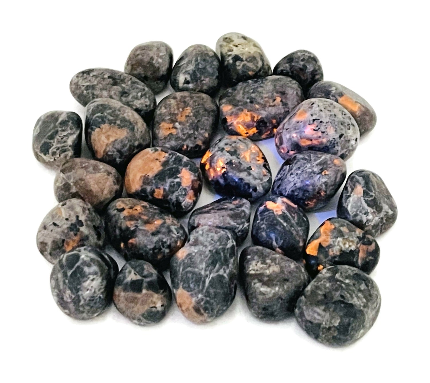 Pierre roulée de Yooperlite ?€? Cristal brut de sodalite fluorescente - Pierre précieuse - Cristal ?€? Pierre de guérison ?€? TU1283