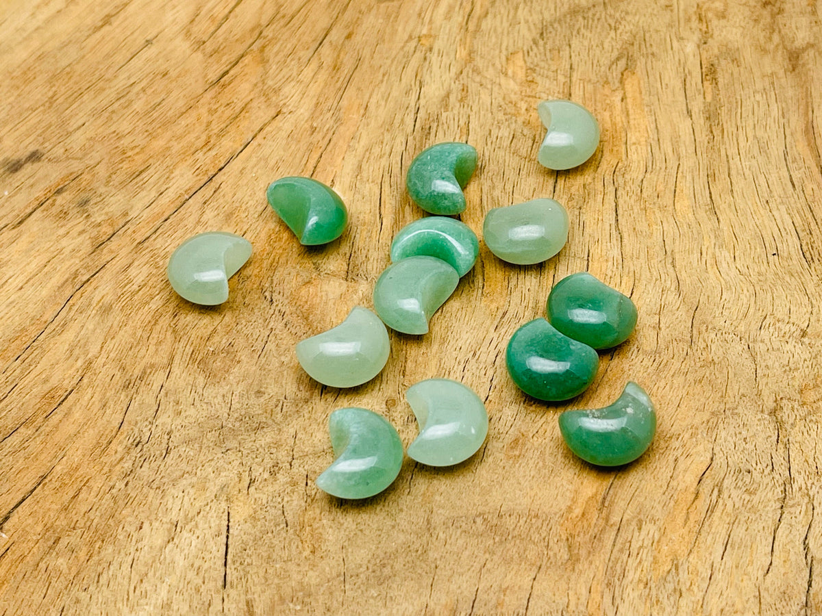 A 15x9mm aventurine gemstone moon puffy pendant from GemstoneGO, featuring a smooth, polished green aventurine in a moon shape.