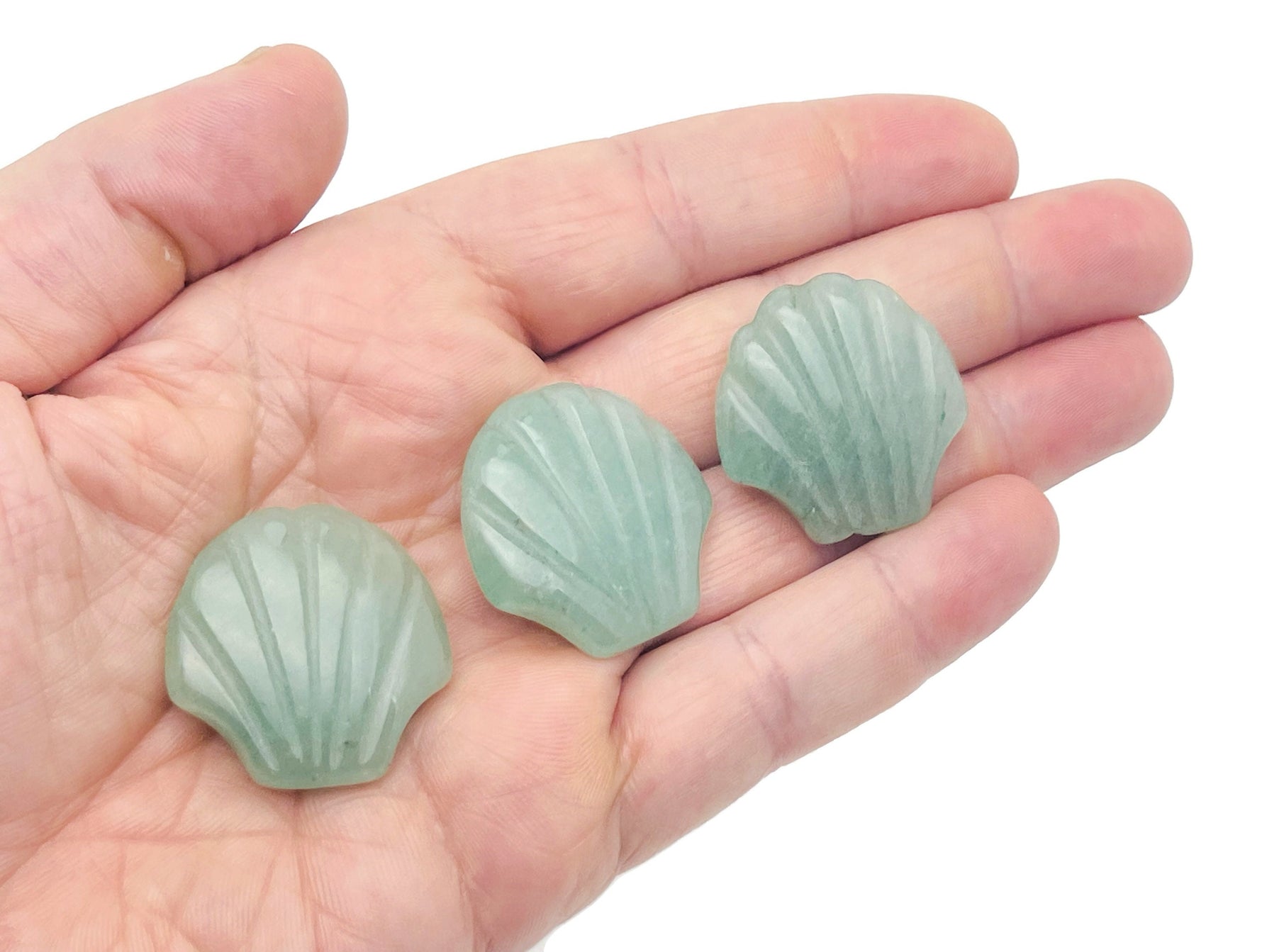 Colorful 30mm gemstone shell carving from GemstoneGO, perfect for jewelry making, featuring a mixed shell design.