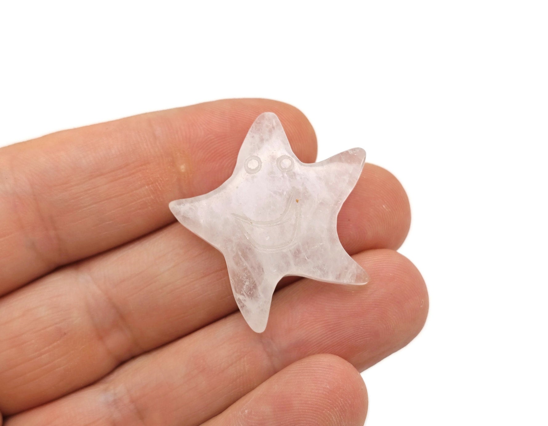 Mini gemstone star from GemstoneGO, colorful crystal star for jewelry making, perfect for mini crystal gifts and crafts.