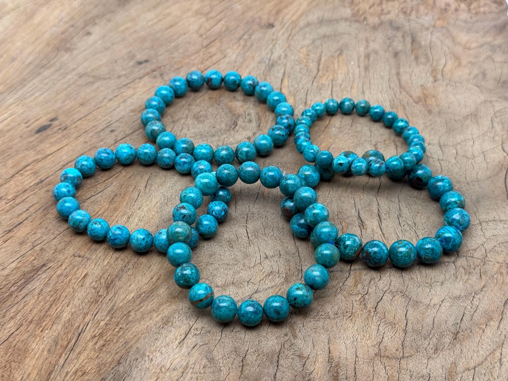 Turquoise beaded crystal bracelet by GemstoneGO, stretchy design for men and women, ideal for crystal healing.
