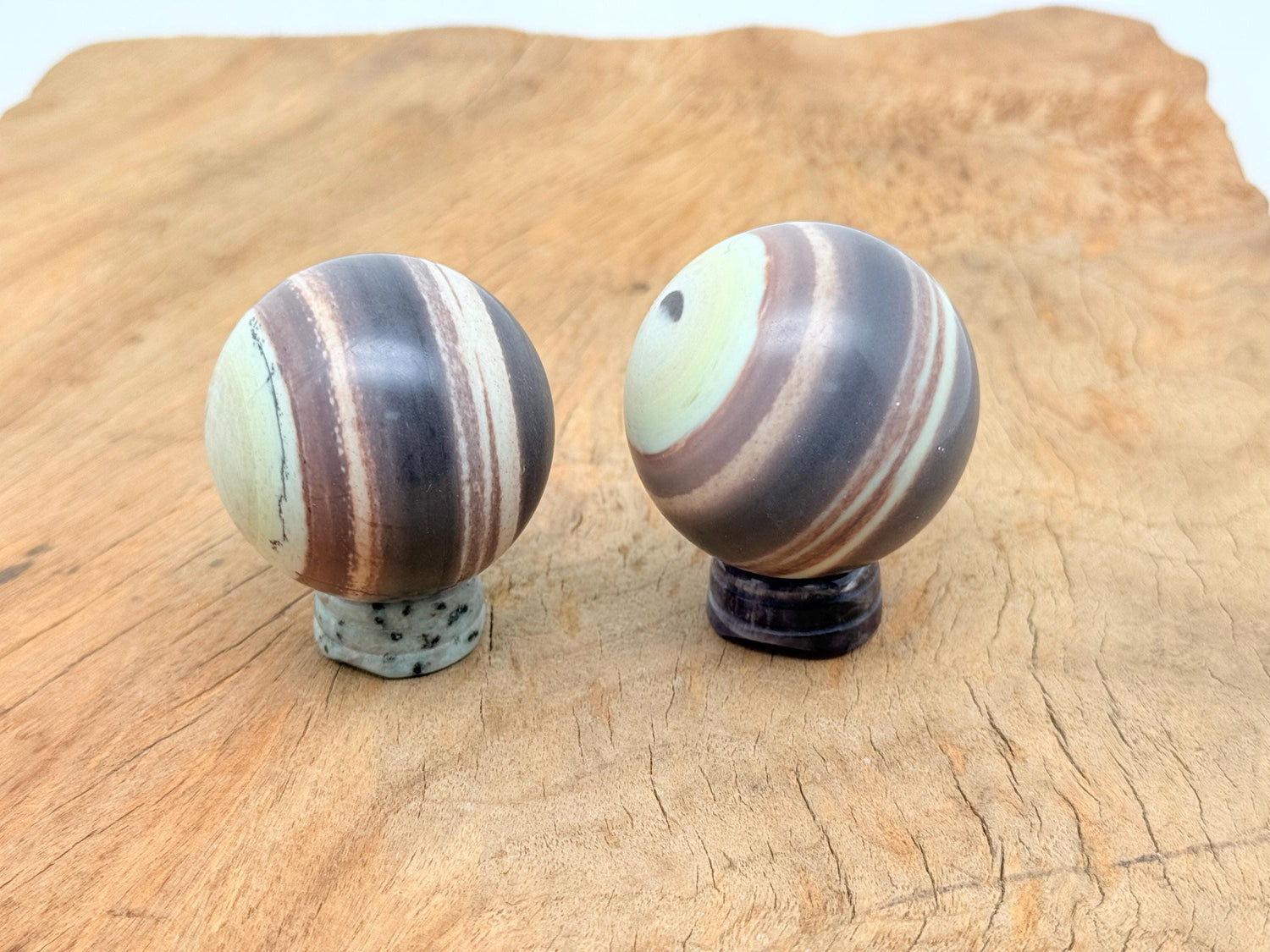 Esfera de Jade Túnica Púrpura - Bola de Cristal - 40-50mm - RA1418