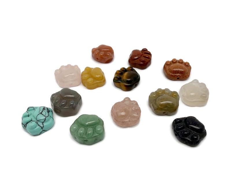 Crystal cat paw drilled beads by GemstoneGO, 15mm mixed-color gemstone beads with carved paw design.