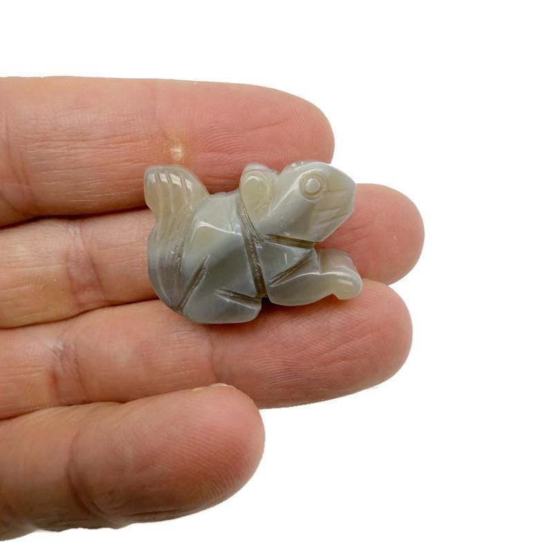 Handmade 30mm crystal squirrel animal figure by GemstoneGO, carved gemstone sculpture, detailed and colorful natural stone craftsmanship.