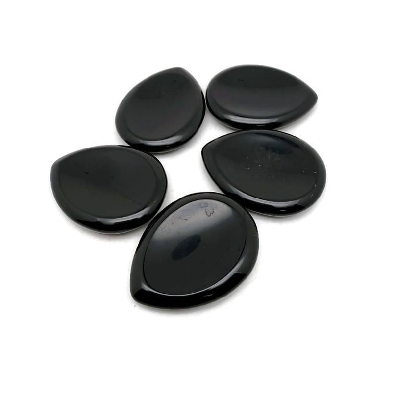 Obsidian worry stone from GemstoneGO, a 45mm smooth, soothing crystal for stress relief and meditation.