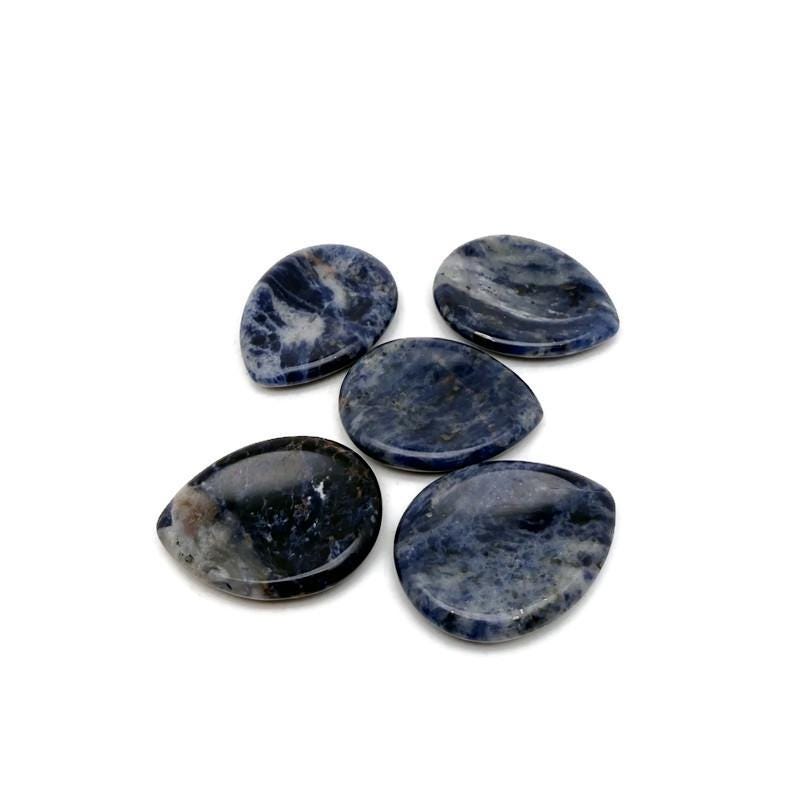 Sodalite worry stone from GemstoneGO, 45mm soothing crystal with polished blue and white natural stone surface.