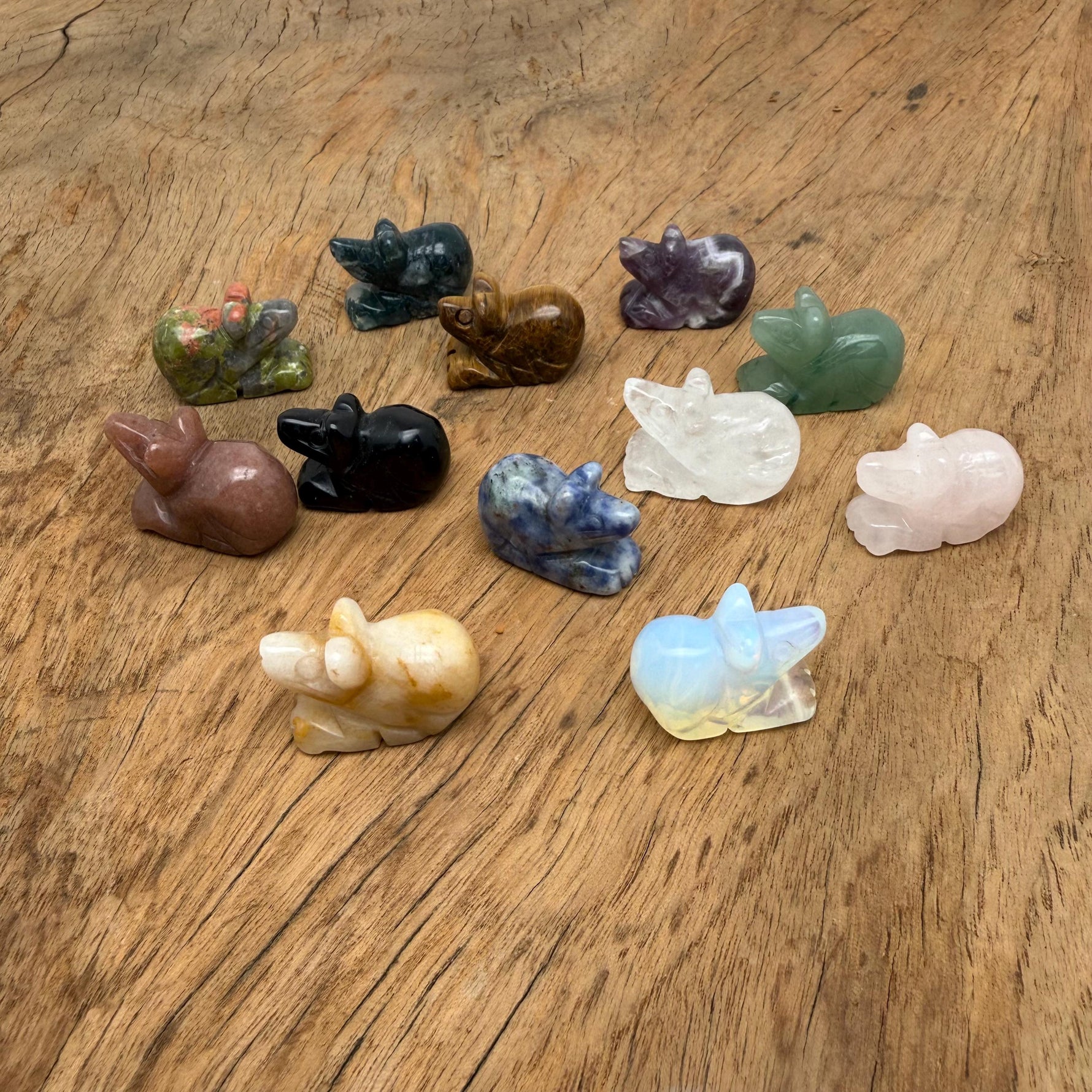 Handmade gemstone crystal mouse animal figure, carved and detailed, measuring 30mm, from GemstoneGO with a colorful mixed design.