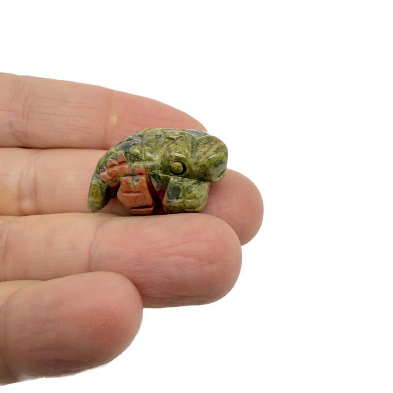 Handmade carved crystal crocodile animal figure by GemstoneGO, 30mm size, featuring a detailed, colorful gemstone design.