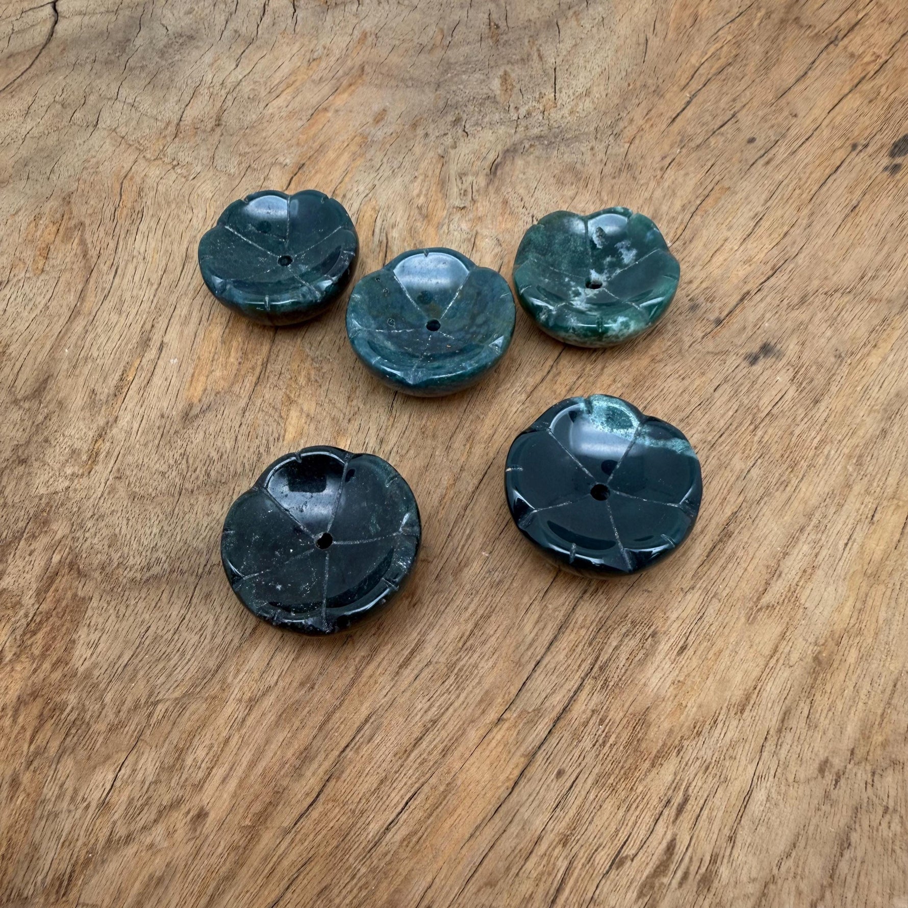 Moss agate crystal flower-shaped incense holder from GemstoneGO, designed for cleansing and relaxation.