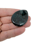 Teardrop-shaped natural worry stone from GemstoneGO, soothing crystal gemstone for relaxation, 4.5x3.5cm, mixed gemstones.