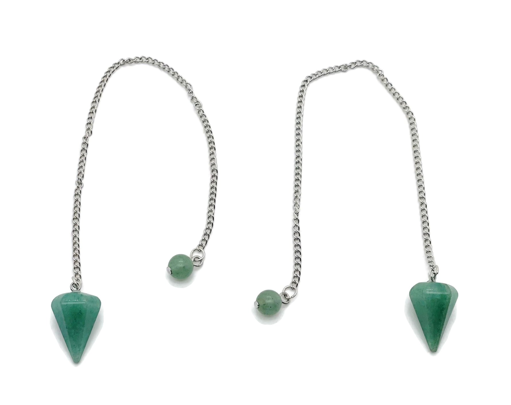 Aventurine crystal pendulum with stainless steel chain, showcasing a green gemstone hanging from a sleek metal chain.