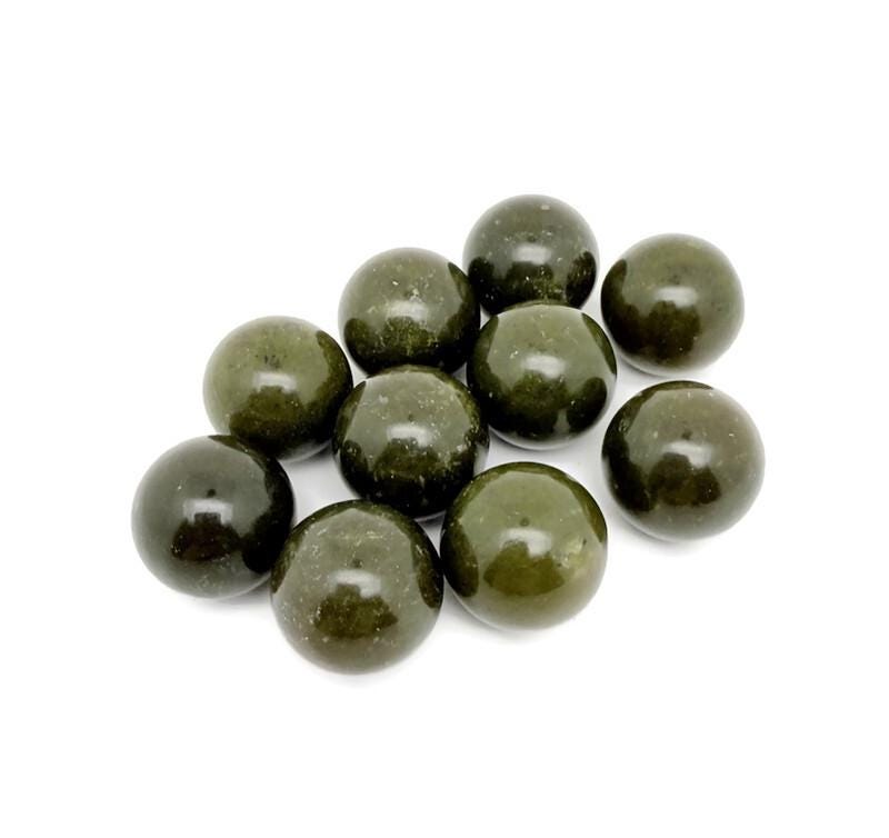 Esfera de Jade Verde — Bola de Cristal — 20 mm — SP1061